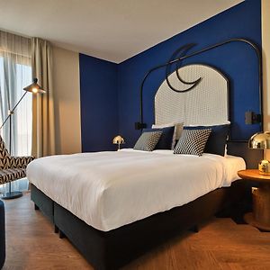 1-Bedroom Apartment